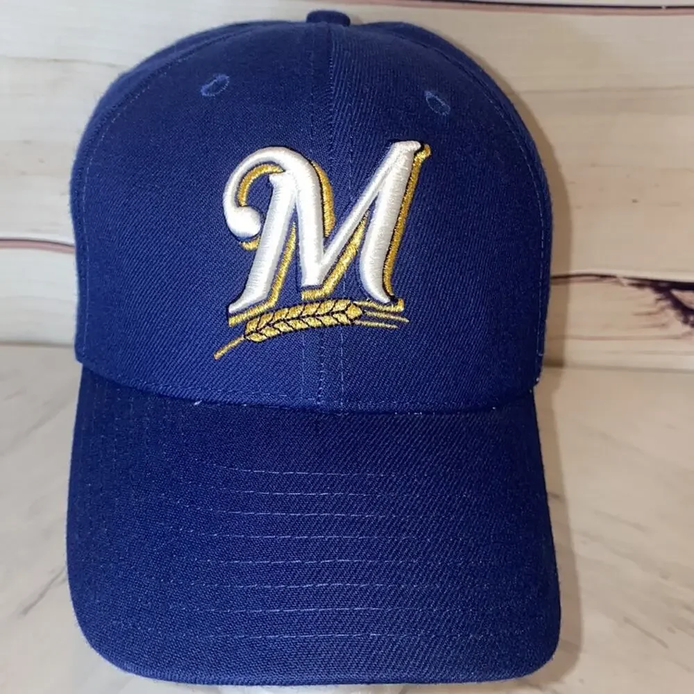 MLB Baseball Milwaukee Brewers M Hat Autographed by Dave Nelson New Era NEW
